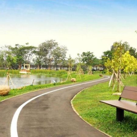 Marigold Apartment Nava Park Central Bsd Tangerang Bagian luar foto